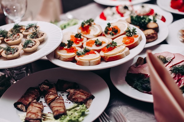 Servizio di catering sostenibile.