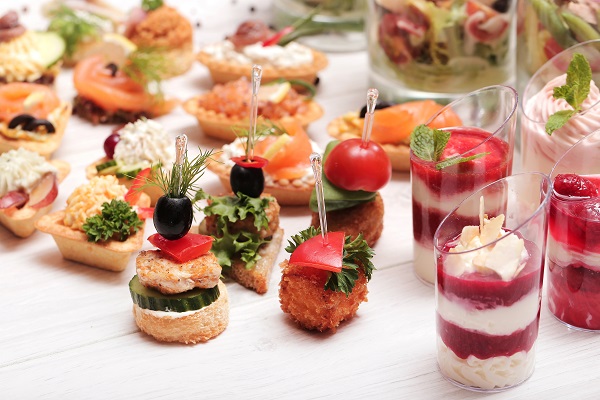 Catering per feste di compleanno.