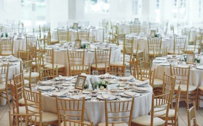 Buffet o servizio al tavolo? Guida alla scelta del servizio di catering ideale