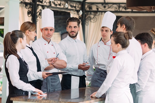 Esperienze che restano: come costruire la fidelizzazione con il cliente nel catering